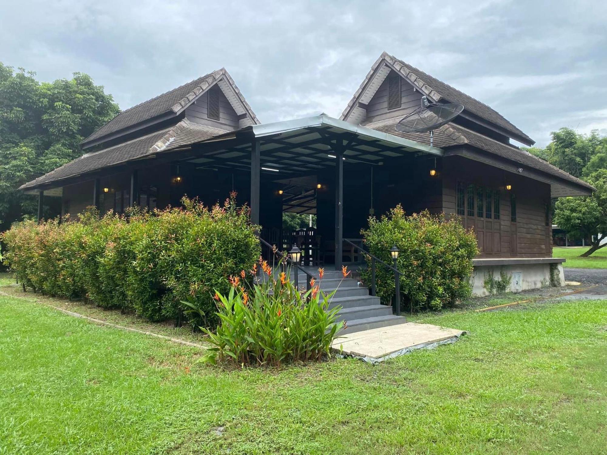 Phutawan Pundao Hotel Mae Taeng Exterior photo
